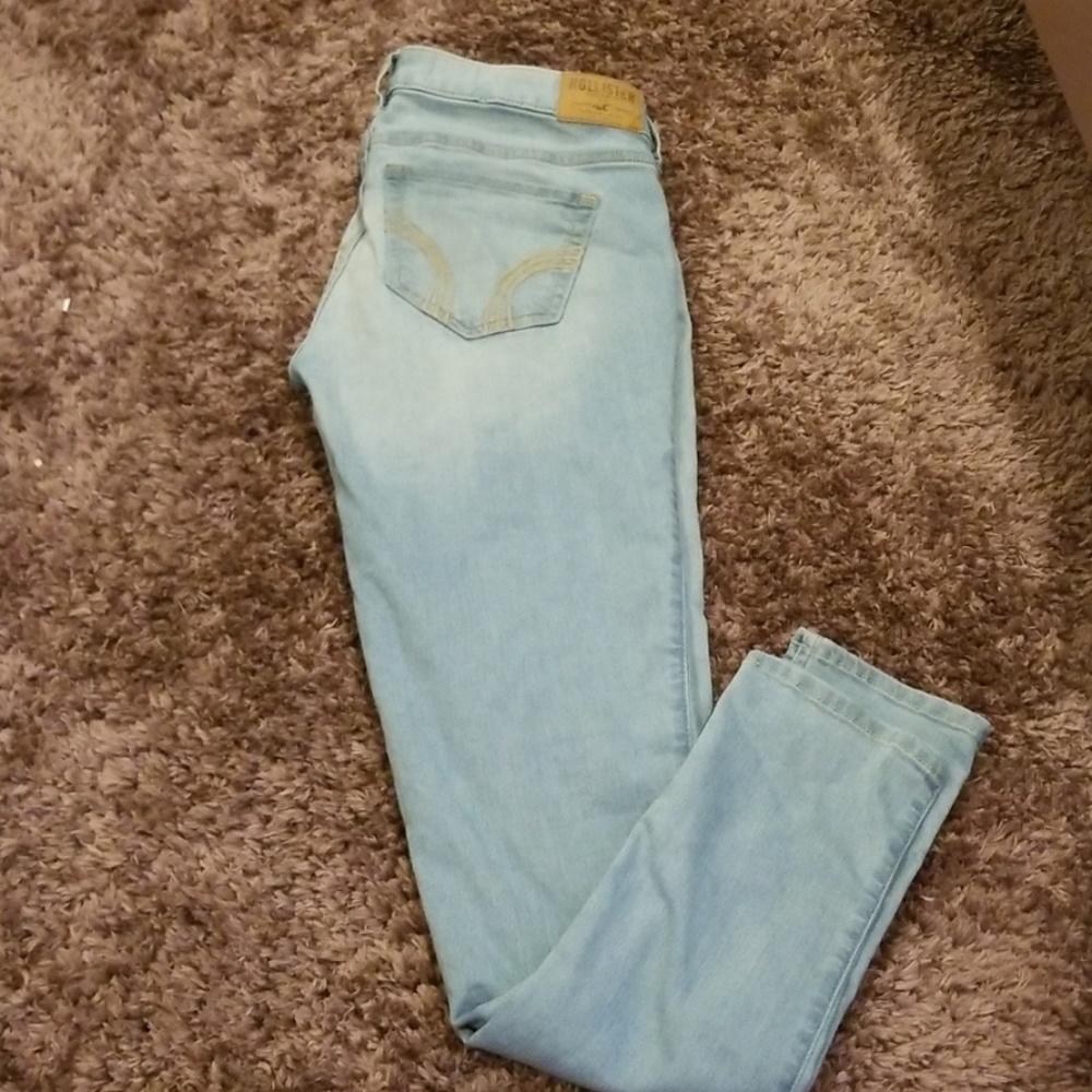 Hollister jeans
